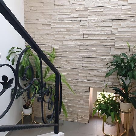 Egri Csillagocska Apartman Exteriör bild